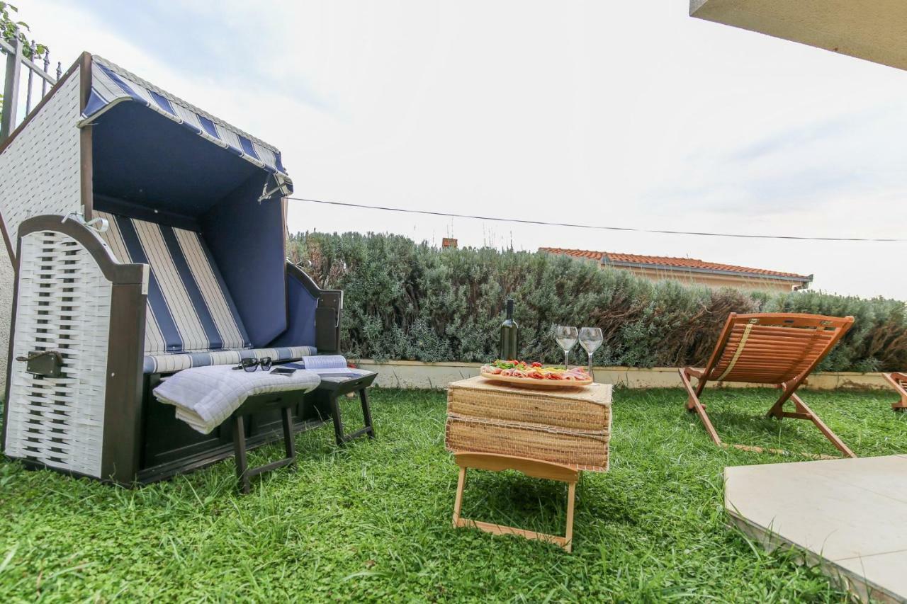 Eco Eclectic Villa With Pool Σολίν Εξωτερικό φωτογραφία