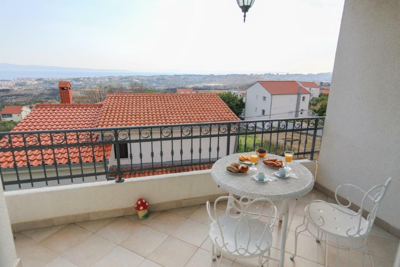 Eco Eclectic Villa With Pool Σολίν Εξωτερικό φωτογραφία
